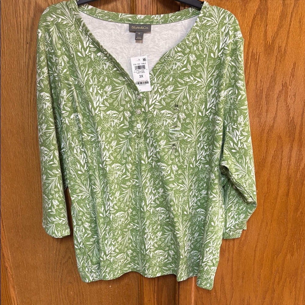 Style & Co. Green Floral Women's Top